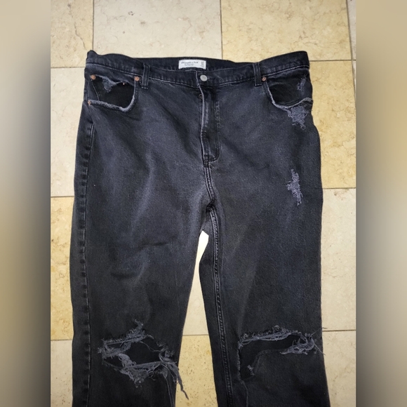 Abercrombie & Fitch 90s Straight Ultra High Rise jeans black distressed 34/18R - Picture 5 of 11